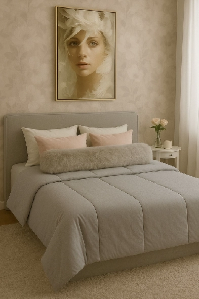 Private Room in Gorgeous Main Floor Shared Flat – All-Inclusive Image# 3