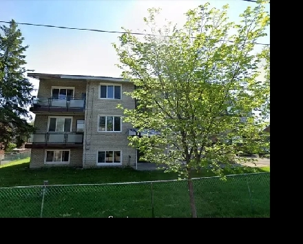 =1 bedroom apartment. Parking included & close to Subway= Image# 4