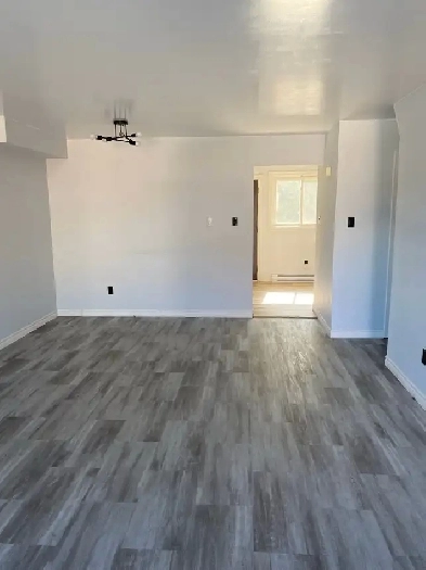 3 Bed Townhouse for Rent Image# 1