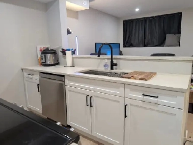 1 Bedroom, 1 Bathroom For Rent Image# 1