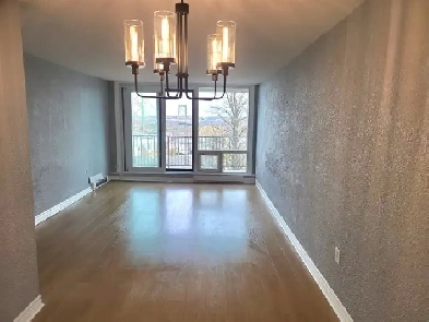 Prviate sale, Freshly renovated 2 bedroom,  1 bath, Convoy tower Image# 7