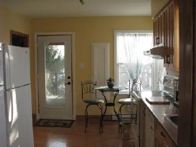 OCCUPATION IMMEDIATE - GRAND 6 1/2 - QUARTIER NORD Image# 1