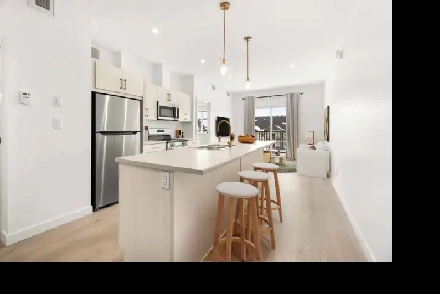 Luxury 1 Bedroom Apartment! Located in Transcona Area Image# 1