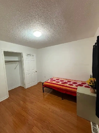 Private Room For Rent with Parking Image# 1