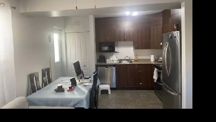 Appartment Lease Transfer 10 Months left Image# 1