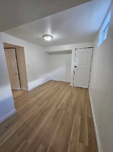 Spacious 2 Bedrooms basment suite Image# 1