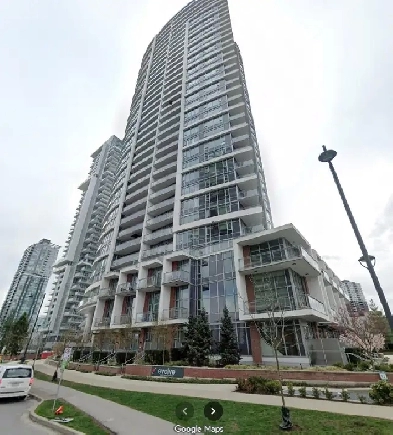 2 Bedrooms condo in DOWNTOWN of Surrey for rent! Image# 1