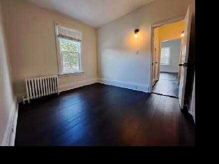 Stunning 2-Bedroom Main Floor Apartment - Near Hospital - Oshawa Image# 1