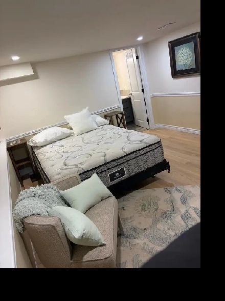 room for rent in the country Image# 1