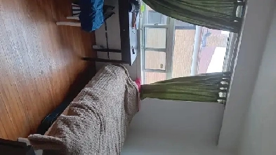 Furnished room in 2nd floor 3bdrm unit with balcony off lr Image# 1