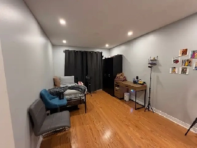 Private Large Room for Rent – Mississauga (Jan 10 to Mar 10) Image# 1
