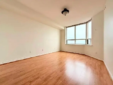Scarborough 2 Bed Plus 1 Den 2 Bath with parking Condo for Rent Image# 1