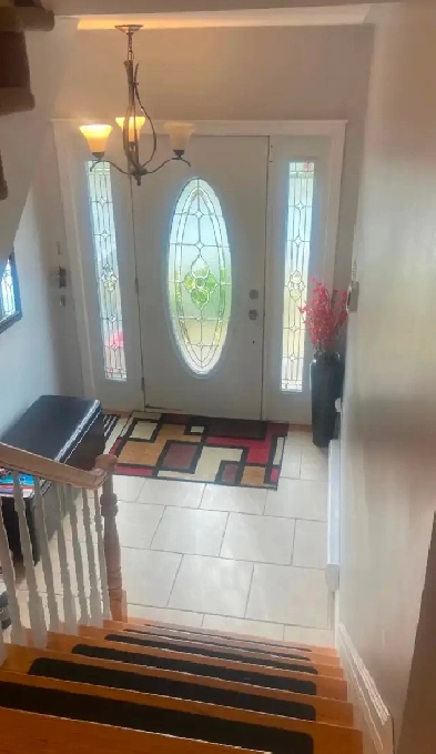 Rental in 2000sq foot townhouse. Clayton park. Lincoln Cross. Image# 1