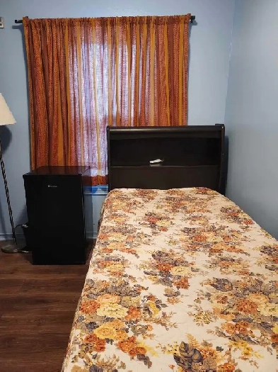 Room for rent $620 plus( $50 parking ) Image# 3