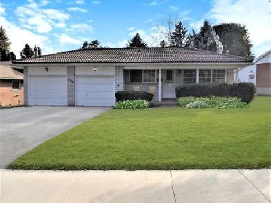 LARGE 3 BEDROOM DETACHED – HARDWOOD FLOORS – EAST WATERLOO Image# 1