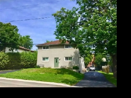 2 Bedroom Ground Floor Unit Of Quiet 4-Plex In Downtown Whitby Image# 1