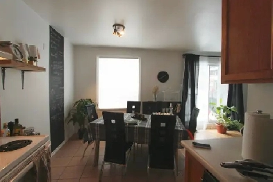 4 1/2 à Charlesbourg près Provigo, Cégep, RTC et voies rapides Image# 1