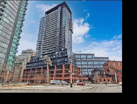 1 1 condo at 135 East Liberty, Move in now Image# 1