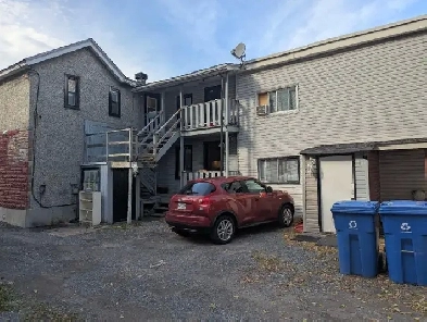 1 Bedroom Available in Shared House Image# 1