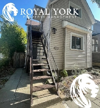 2 BED 1 BATH - STACKED TOWNHOUSE FOR RENT - JANETTE AVENUE, WIND Image# 1