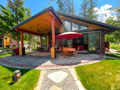 Home for rent Nelson/Procter Image# 1