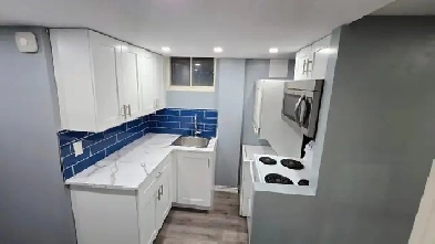 Spacious 1-Bed   Parking/AC/Utilities/Internet Incl (Wavell Ct) Image# 1