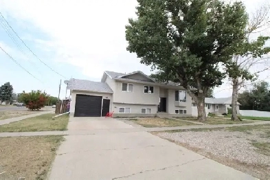 House for Rent in Taber Image# 1