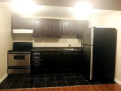 2 bedroom basement in Brampton Image# 4