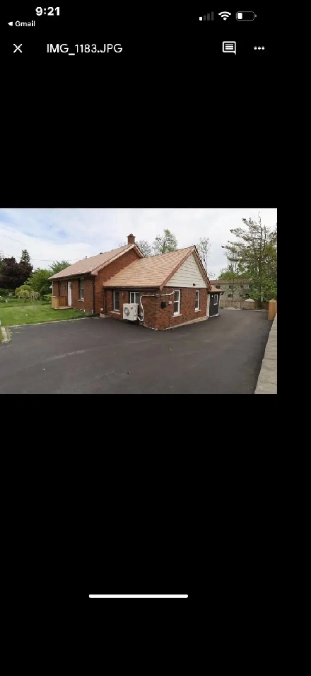 Bachelor and 1 bedroom units for rent in Central Barrie Image# 1