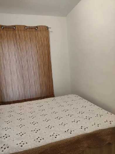 chambre en colocation, MEUBLÉ CHAUFFÉ WIFI ÉLECTRICITÉ Image# 1