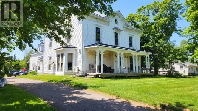 7 Unit - Income Property Crapaud PEI Image# 11