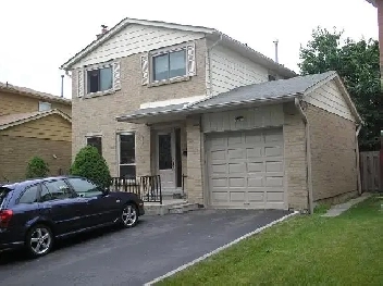 HUMBER POLYTECHNIC STUDENT ONLY $700 SINGLE BEDROOM Image# 1