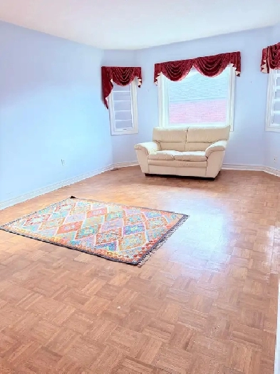 Primary Bedroom ensuite with private bathroom and walkin closet Image# 1