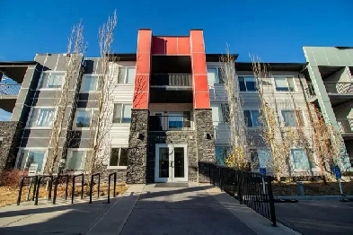 2 Bed, 2 Bath plus Den under $300k! Image# 6