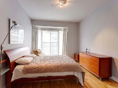 2 Bed  2 Bath ALL Included- Metro place des Arts- min 6 months Image# 1