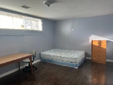 Walk/5 min bus 2 Finch-Yonge Stn. 1 Bed Apt ownbathroom kitchen Image# 1