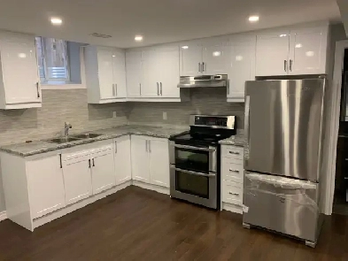 One bedroom basement apartment-Oakville (bright, like brand new) Image# 1