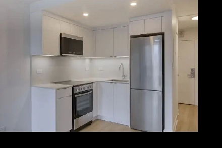 modern 9th floor studio apartment near Guy-Concordia - ID 1329