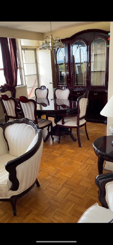 Room For Rent Near Downtown Toronto $865 Month Image# 1