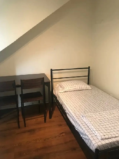 Large Private Room Image# 1