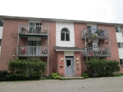 SUPERINTENDENT WANTED 12 UNIT COMPLEX Image# 2