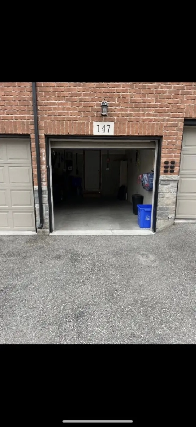 2 Bedroom, 2 Bathroom Unit for Rent – Hamilton (6 Sirente Drive) Image# 1