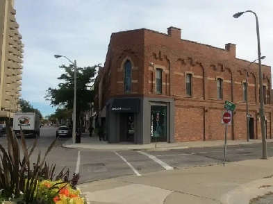 Furnished apartments available by the month in Sarnia Image# 3