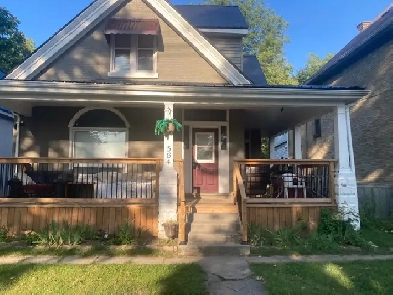 Great Single Basement Room For Rent! Image# 1