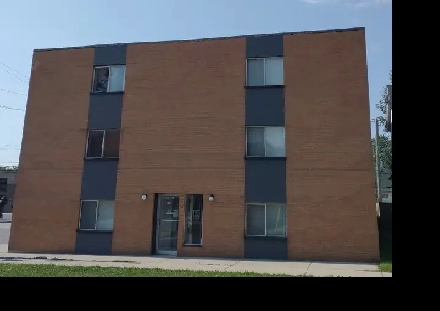 Large 1 Bedroom Apt. Downtown. All incl. utils. $1250 Image# 1