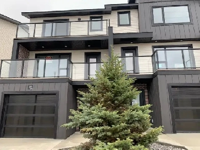 New Townhouse for rent in SYLVAN LAKE, Alberta Image# 1