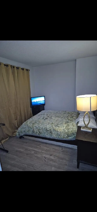 Private room with private bathroom and shower Image# 4