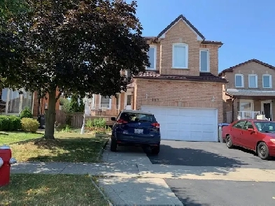 master bedroom living room for rent Image# 1