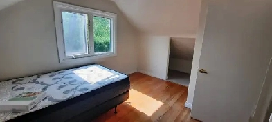 Private Room For rent in North Etobicoke- Girls Only $650 Image# 1
