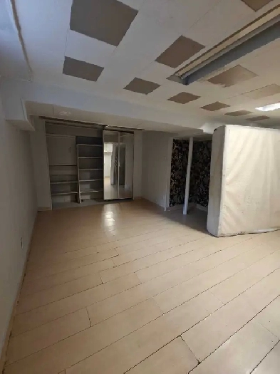 BASEMENT FOR RENT Image# 1